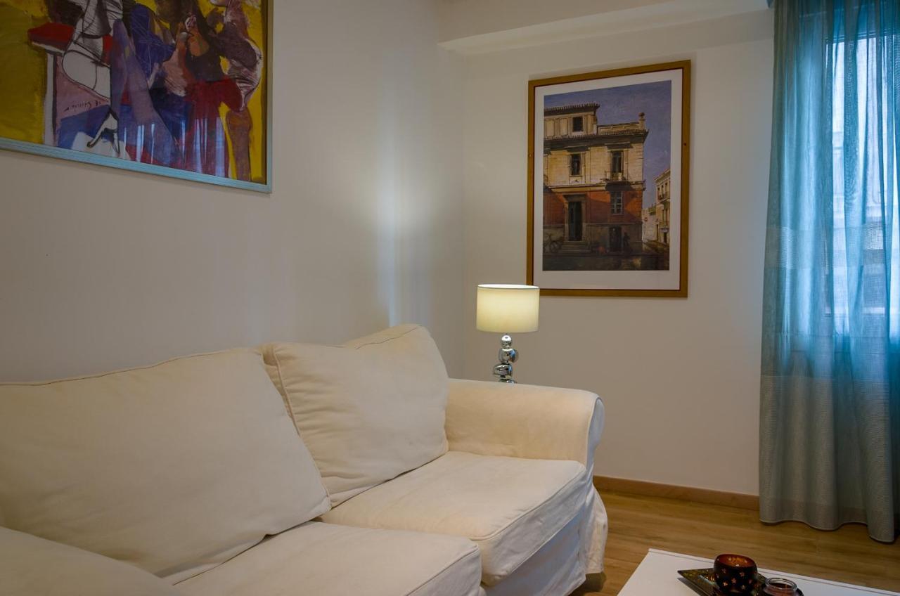 Nice 1Bd Apartment Close To Metro Station Ampelokipoi Афіни Екстер'єр фото