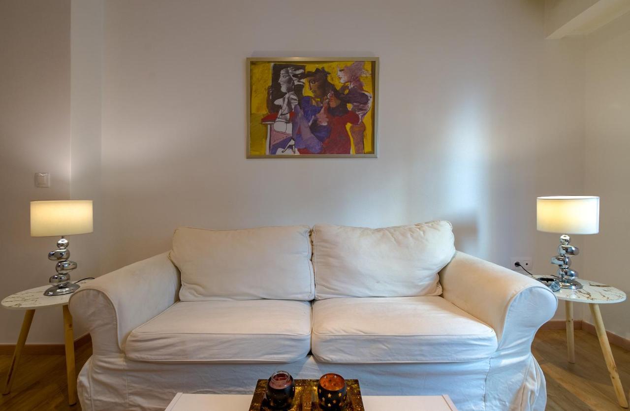 Nice 1Bd Apartment Close To Metro Station Ampelokipoi Афіни Екстер'єр фото